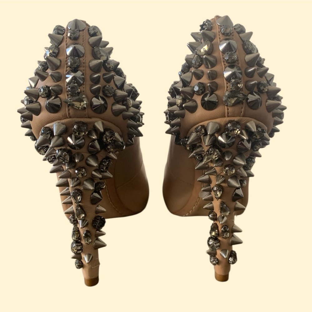 Sexy Elegant Nude and Silver Spiked Heels Previously Worn Baddie Emo Streetwear - Picture 5 of 12
